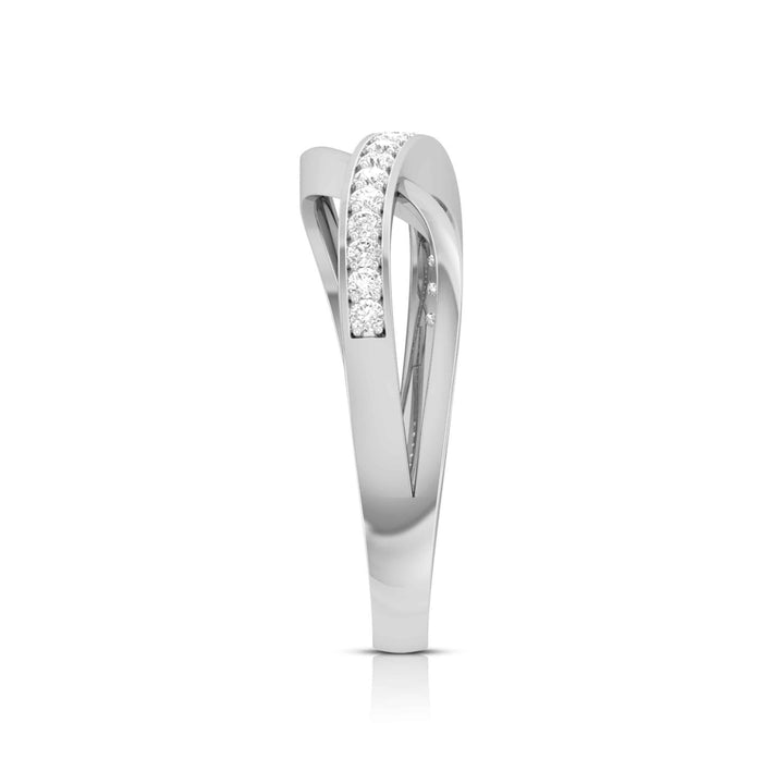 CROSSOVER DIAMOND RING