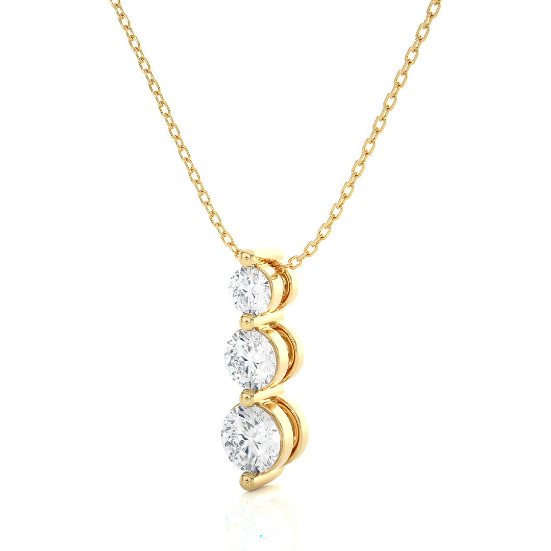 GRADUATING NECKLACE