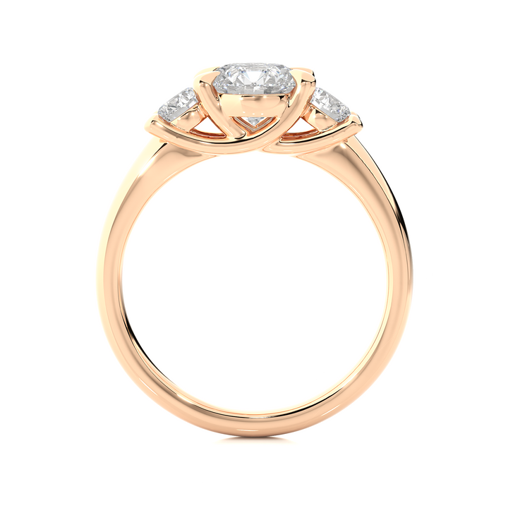 ELEGANT DIAMOND ENGAGEMENT RING