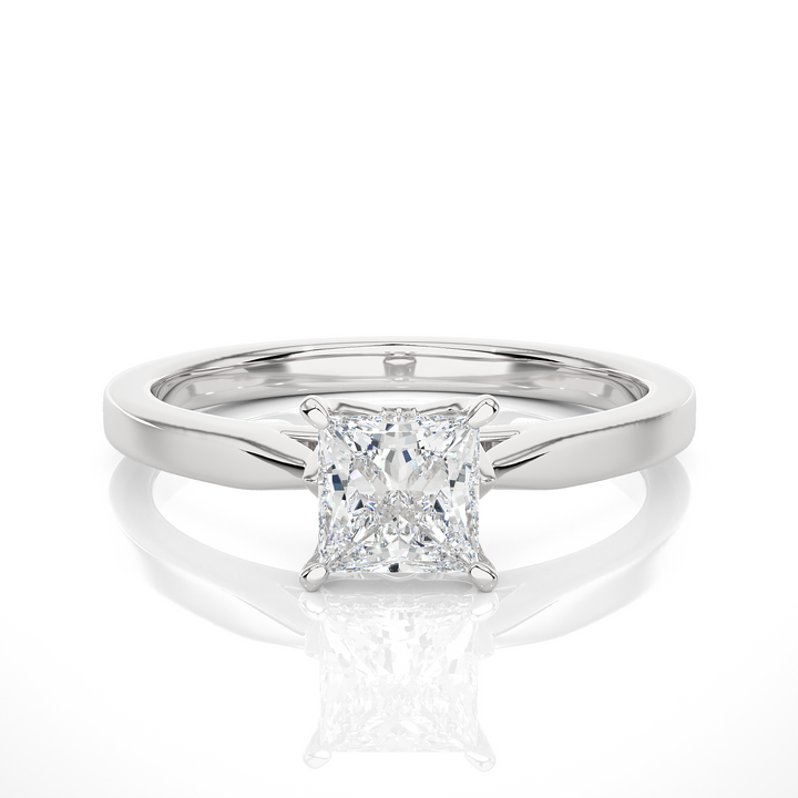A SOLITAIRE DIAMOND RING