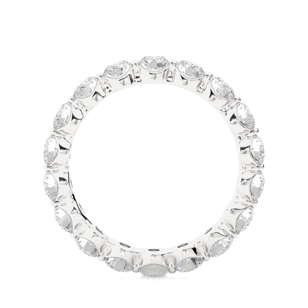 ETERNITY WEDDING RING STUDDED WITH 18 DIAMOND ROUNDS IN PRONG SETTING