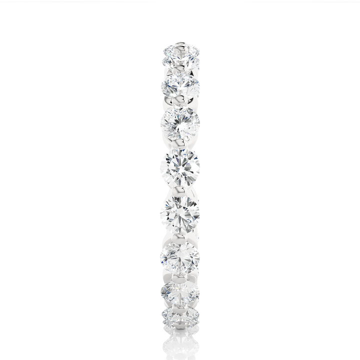 ETERNITY WEDDING RING STUDDED WITH 20 DIAMOND ROUNDS IN PRONG SETTING