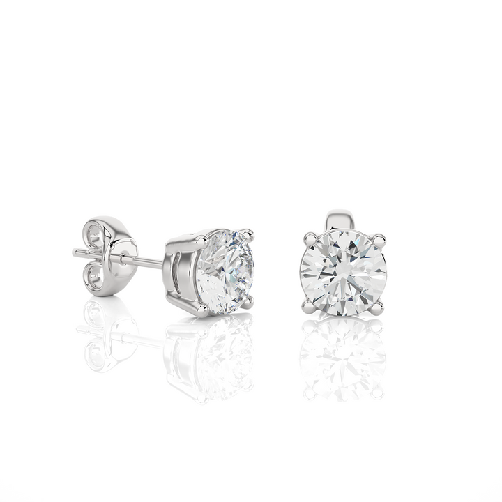 SOLITAIRE STUDS IN PRONG SETTING