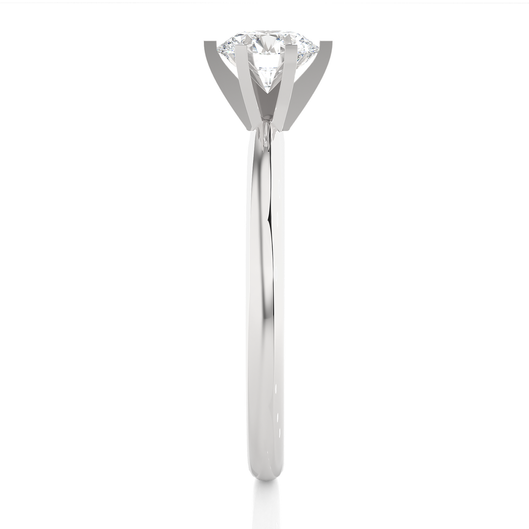 DIAMOND ROUND ENGAGEMENT RING IN PRONG SETTING