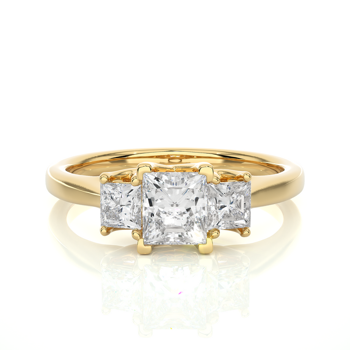 TRILOGY DIAMOND RING  SET WITH THREE PRINCESS DIAMONDS