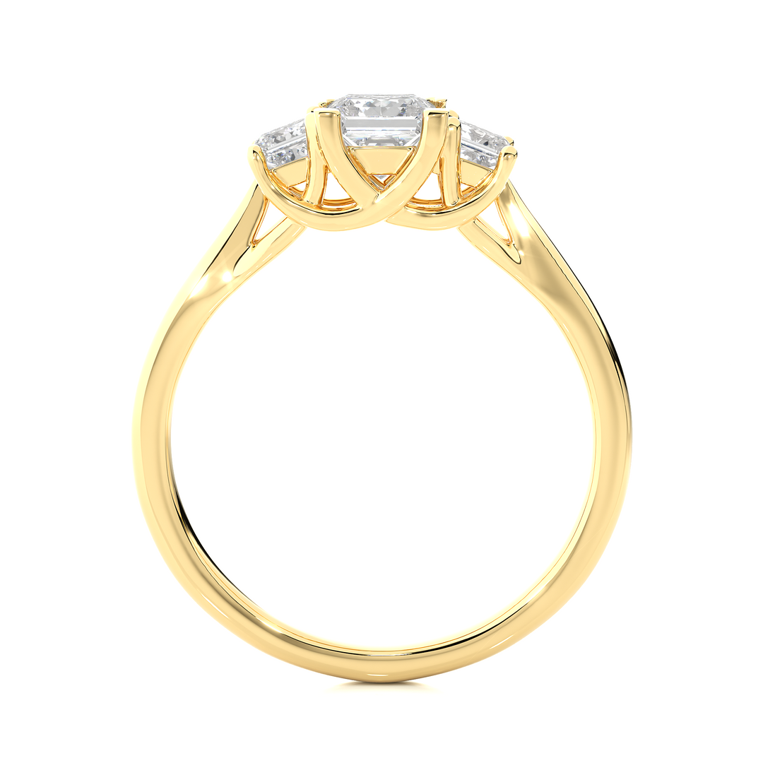 TRILOGY DIAMOND RING  SET WITH THREE PRINCESS DIAMONDS