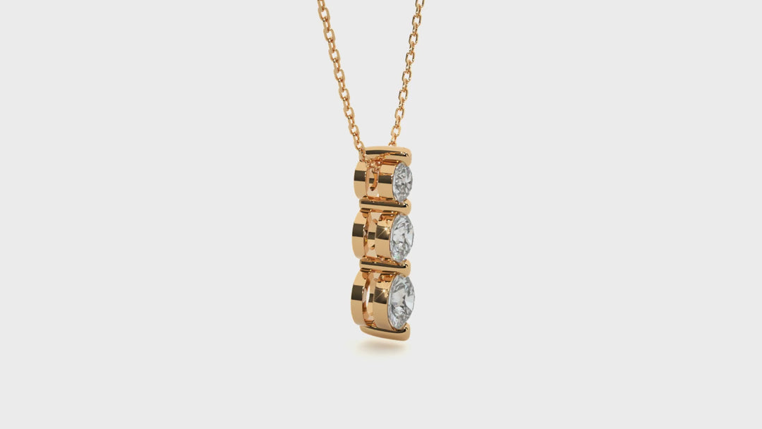 GRADUATING NECKLACE