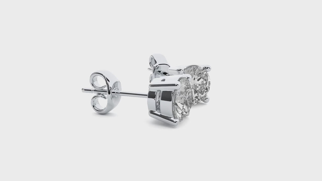 SOLITAIRE STUDS IN PRONG SETTING