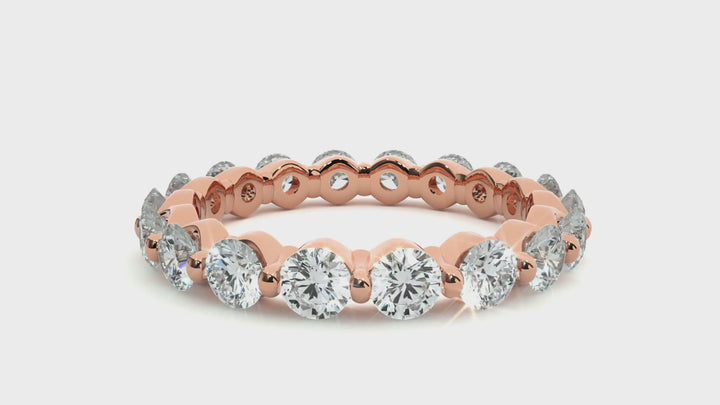 ETERNITY WEDDING RING STUDDED WITH 18 DIAMOND ROUNDS IN PRONG SETTING
